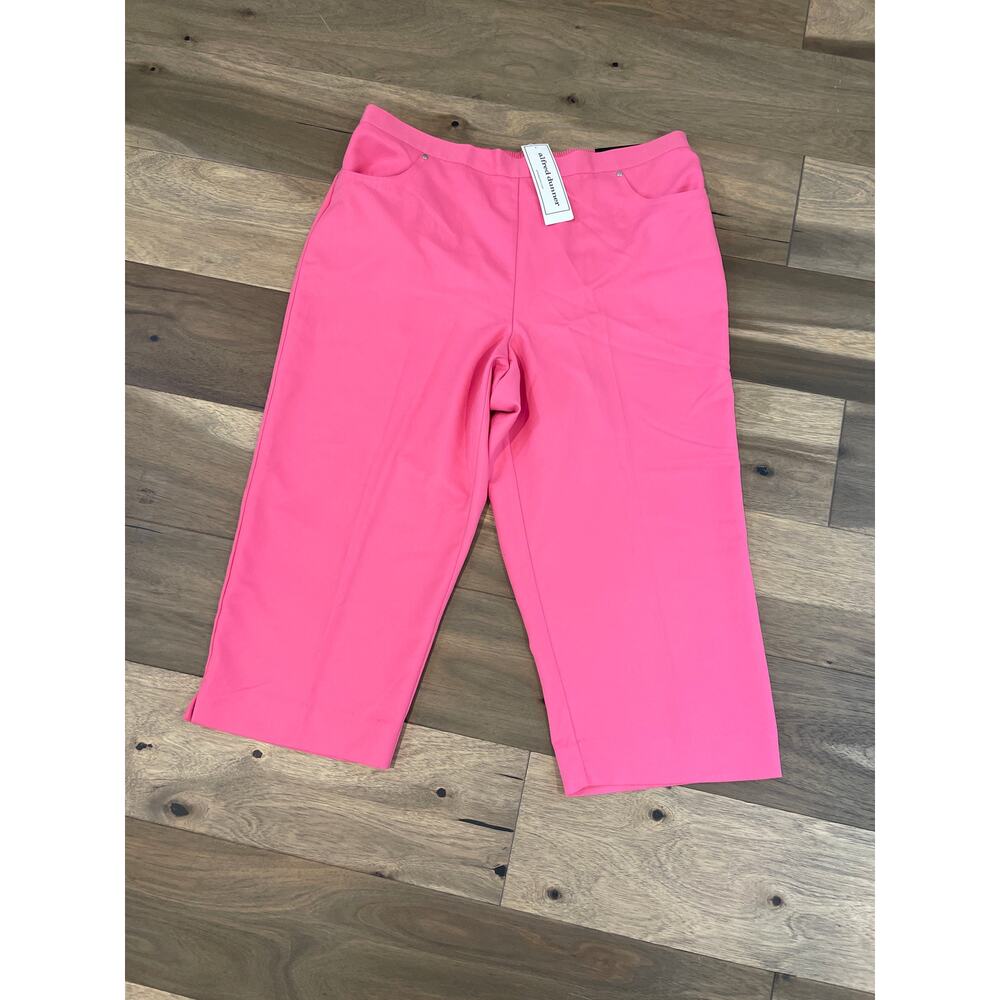 Alfred Dunner Paradise Island Peony Pink Capri Pants Size 16 NWT